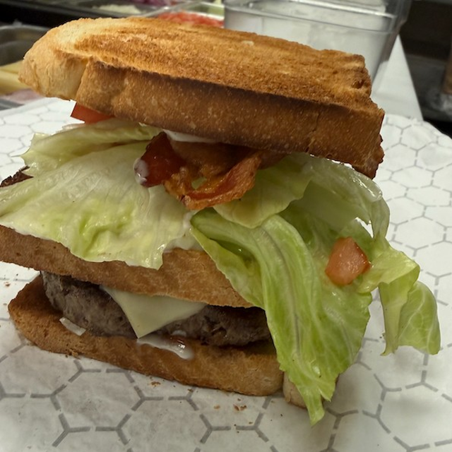 Cheeseburger Club.