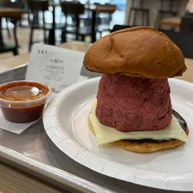 Junior Roast Beef Sandwich.